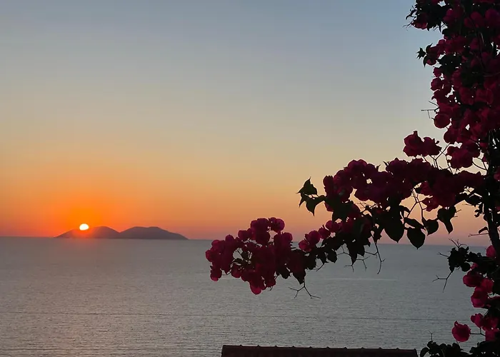 Sunset Vista Guesthouse